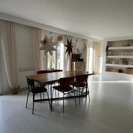 Maison Familiale, Belle Et Moderne Proche De Versailles Et Thoiry Maule ภายนอก รูปภาพ