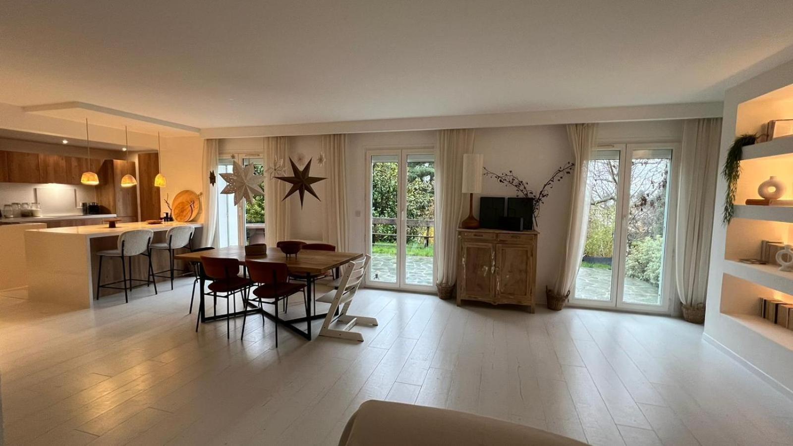 Maison Familiale, Belle Et Moderne Proche De Versailles Et Thoiry Maule ภายนอก รูปภาพ